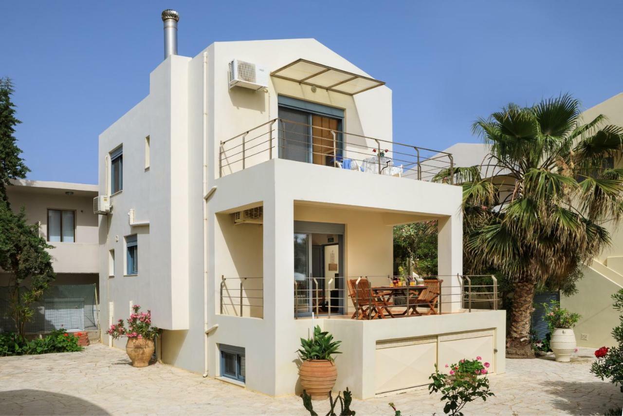Villa Giannis Almirida